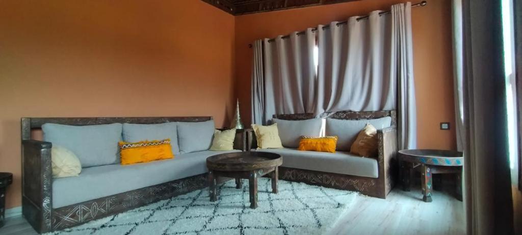 איפראן Chalets-Appartements Tourtite מראה חיצוני תמונה